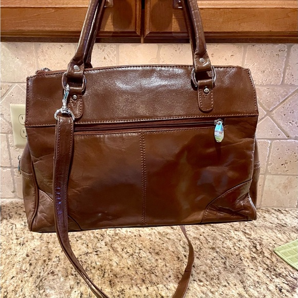 Beautiful Ashwood leather Dark brown tote with adjustable crossbody strap - Picture 5 of 7